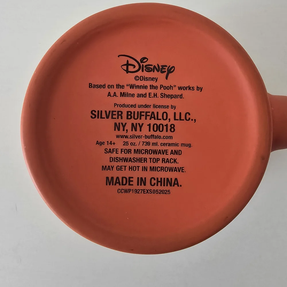 Disney Winnie the Pooh Halloween Mug – Oversized 25oz by Silver Buffalo